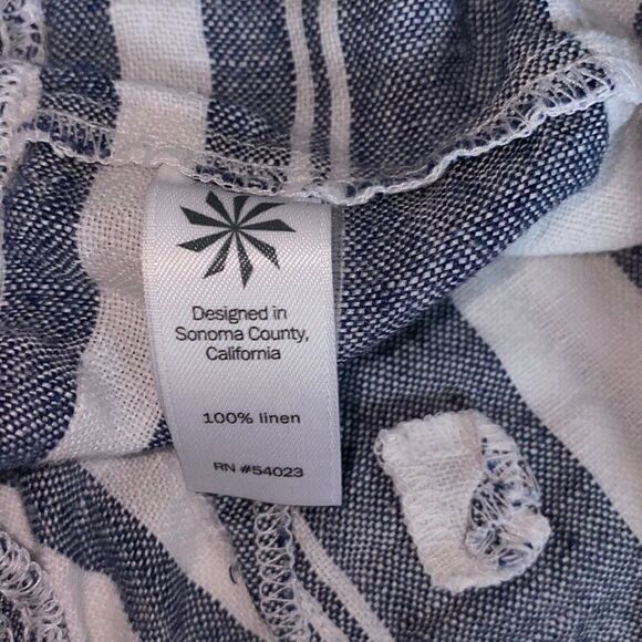 ATHLETA Blue and White Linen Shorts-0 - Picture 5 of 6